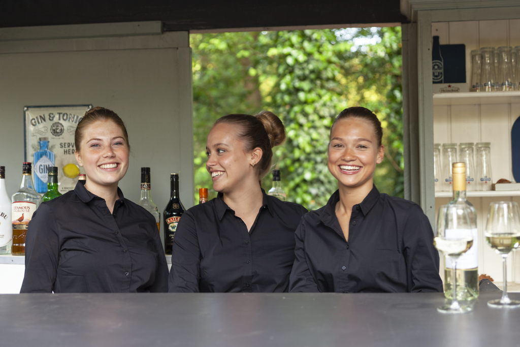 Werken bij Proud to Serve